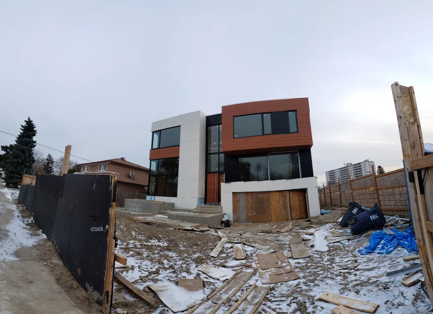 Metal siding project in Toronto
