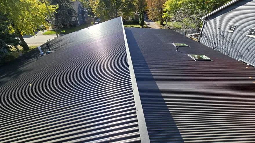 Metal roof on a Georgetown property