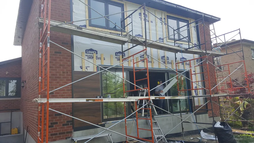 Aluminium siding project in Toronto