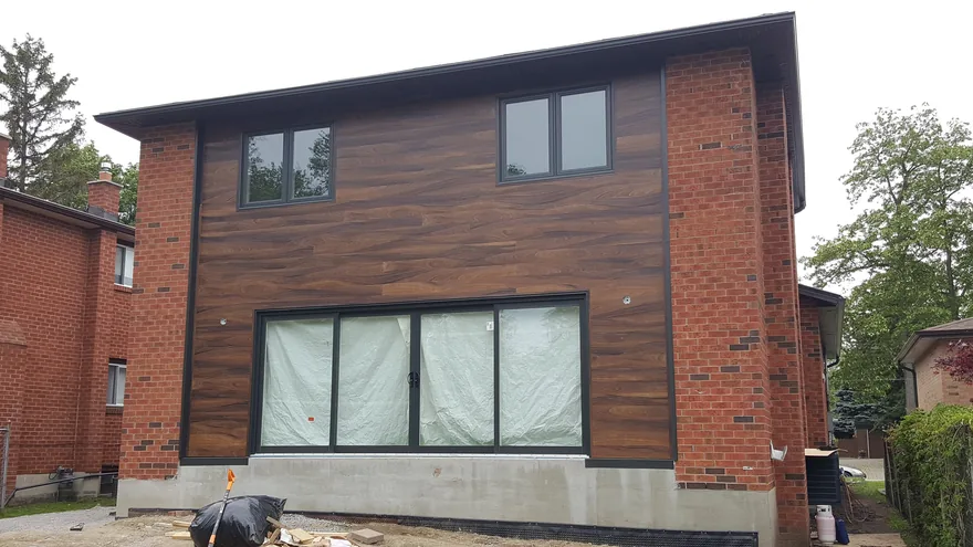 Aluminium siding project in Toronto