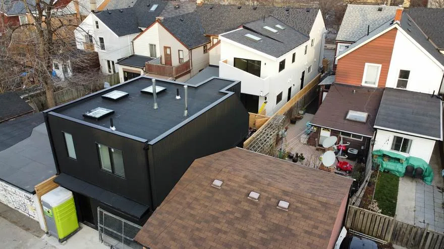 Metal roof on a Toronto house