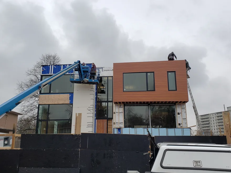 Metal siding project in Toronto